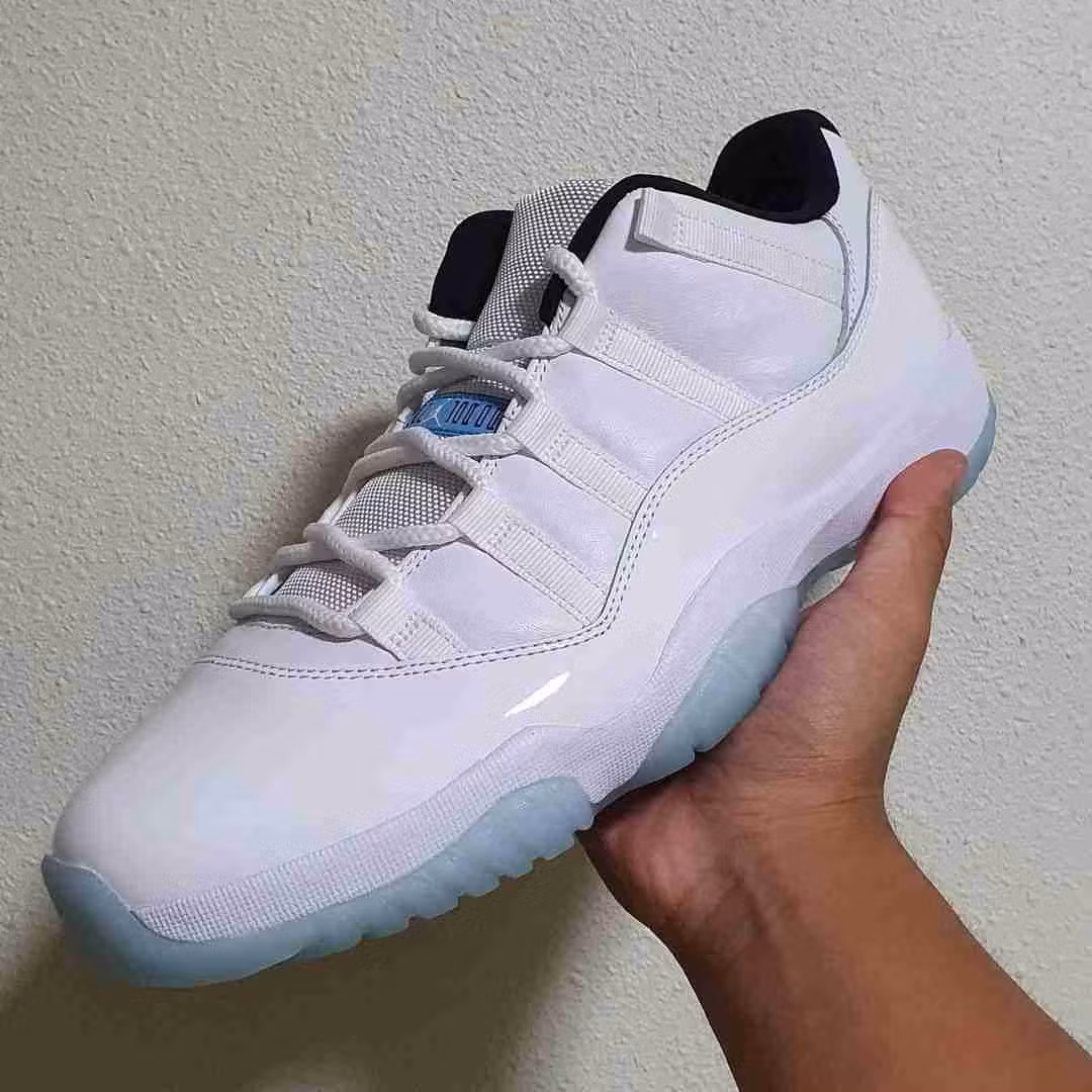 Air Jordan 11 Retro Low 'Legend Blue' AV2187-117 Air Jordan 11 Retro Low 'Legend Blue' AV2187-117